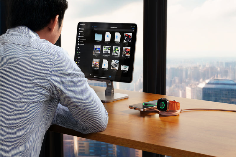 Satechi OntheGo™ 2-in-1 Wireless Charger