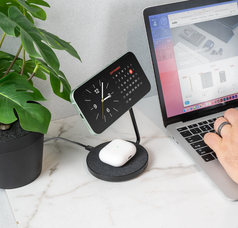 LOGiiX 2-in-1 Foldable Charging Stand Qi2 Mag