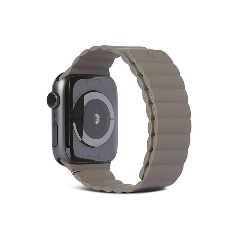 Decoded Silicone Magnetic Traction Strap for Apple Watch 42/44/45mm
